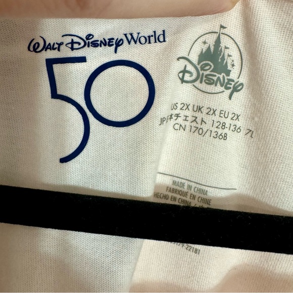 NWT. Disney 2X World 50th Anniversary Cinderella Castle Graphic T-Shirt. - Picture 7 of 10